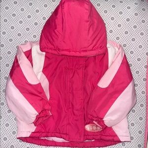 🛍PRETTY Little GIRLS  WINTER COAT SIZE 2T  🛍